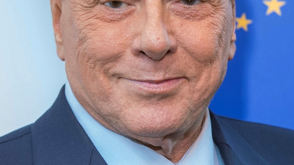 https://commons.wikimedia.org/wiki/File:Silvio_Berlusconi_2018_%28cropped%29.jpg