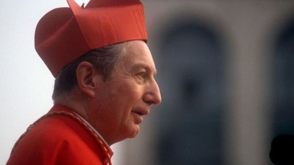 Carlo Maria Martini (ur. 15 lutego 1927 w Turynie, zm. 31 sierpnia 2012 w Gallarate[1]) − włoski duchowny katolicki, jezuita, arcybiskup Mediolanu w latach 1979–2002, kardynał. 