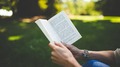 Nowoczesny troglodyta i nowy typ dziczy – o książkach na śmietnikach (FELIETON)