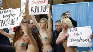 FEMEN - z dala od meczetów i synagog