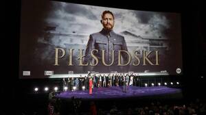 Ministerstwo Kultury przekazało ponad 7 mln zł na produkcję filmu „Piłsudski”