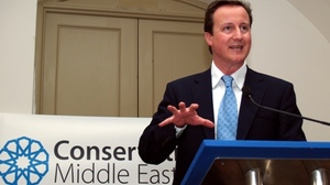 "Konserwatywny" David Cameron narzuca homoseksualizm
