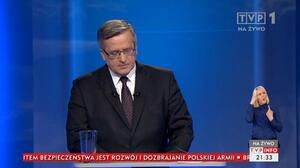 DEBATA: Komorowski czyta słowa "od serca"... z kartki!