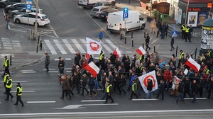 „Pieniądze polityków dajcie sadownikom!” Protest w Warszawie