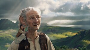 BFG: Bardzo Fajny Gigant – wakacyjne kino Stevena Spielberga dla dzieci