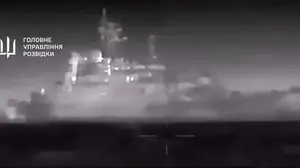 Rosyjski okręt desantowy Cezar Kunikow zatopiony u wybrzeży Krymu