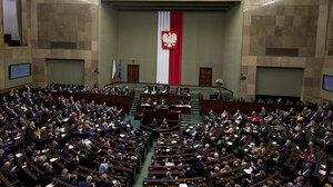 Zaskakujący sondaż. Spadek poparcia dla tych ugrupowań