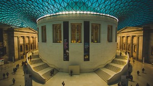 Pracownik British Museum zwolniony z powodu zaginionych skarbów