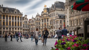 Belgia: zakazano spotkania prawicowych elit