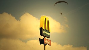 McDonald's odkupuje izraelskie restauracje po bojkocie