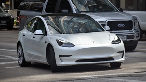 Chiny: Tesla ma wycofać 1,1 mln samochodów z powodu potencjalnego zagrożenia bezpieczeństwa