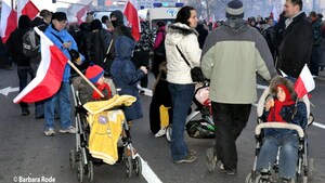 Piotr Jakucki: Ci przeklęci faszyści