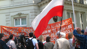 Kogo w wyborach poparły mniejszości narodowe i państwa ościenne...