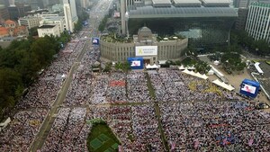 Setki tysięcy wiernych na beatyfikacji koreańskich męczenników