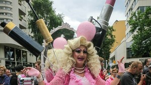 Znany aktor jako "drag queen" w TVN?! To naprawdę dzieje się w Polsce