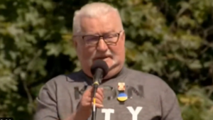 Wałęsa "SKROMNIE" o sobie. "Jestem człowiekiem sukcesu tysiąclecia" (WIDEO)