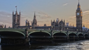 Pro-palestyński marsz przyciąga tysiące osób w Londynie i protesty w całej Wielkiej Brytanii