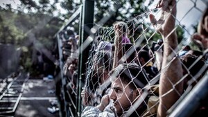 Rząd przygotowuje się na falę migracyjną (FELIETON)